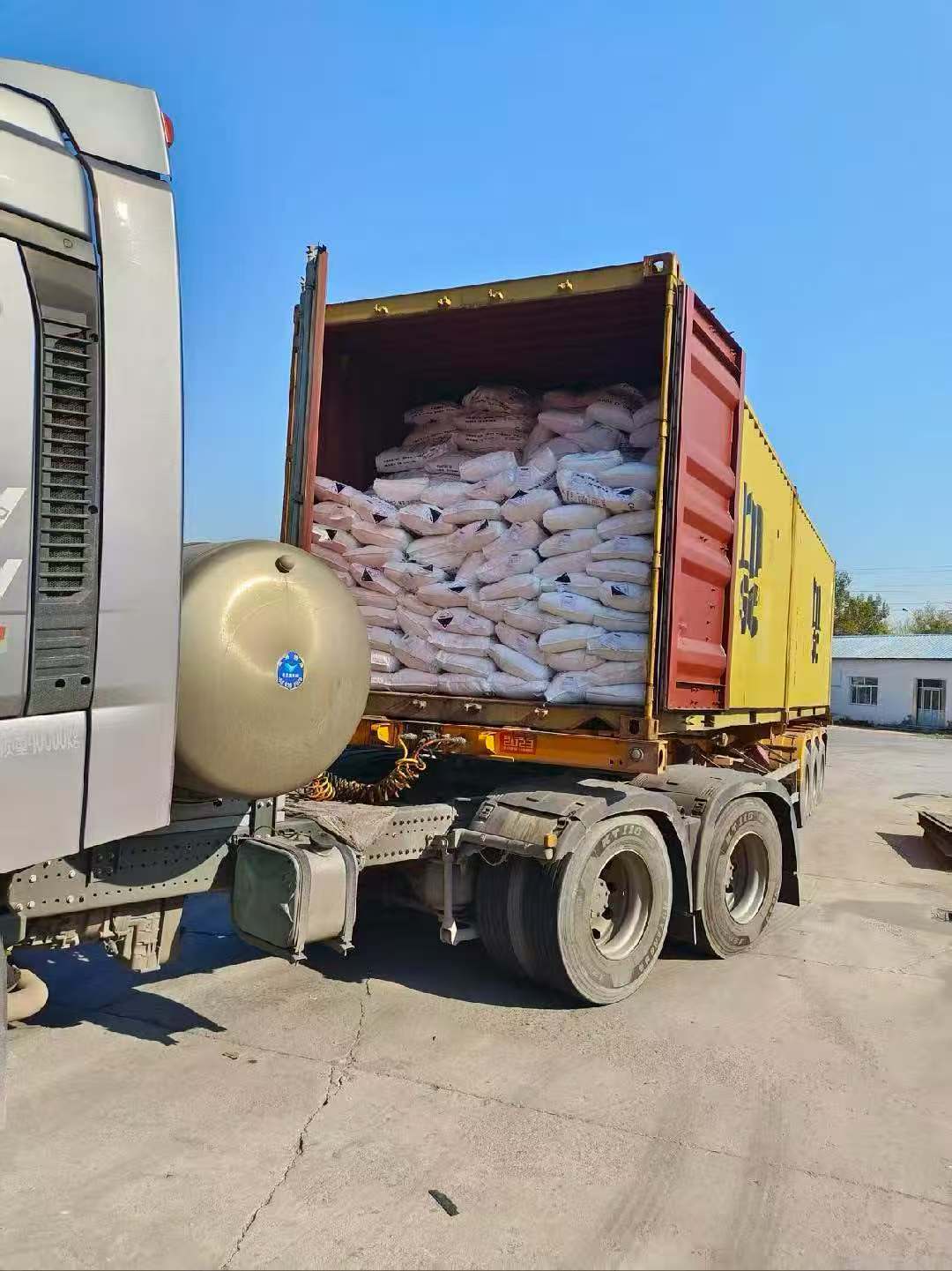 Industrial sodium bicarbonate bagged shipment