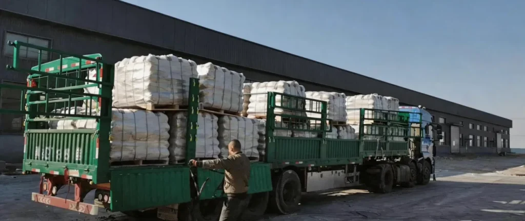 Sodium tetraborate bulk packaging for export