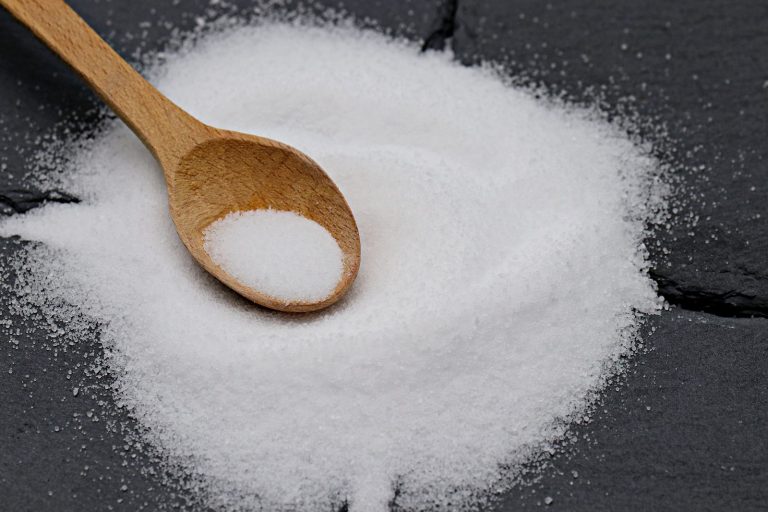 Anhydrous borax white granular powder used in industrial chemistry